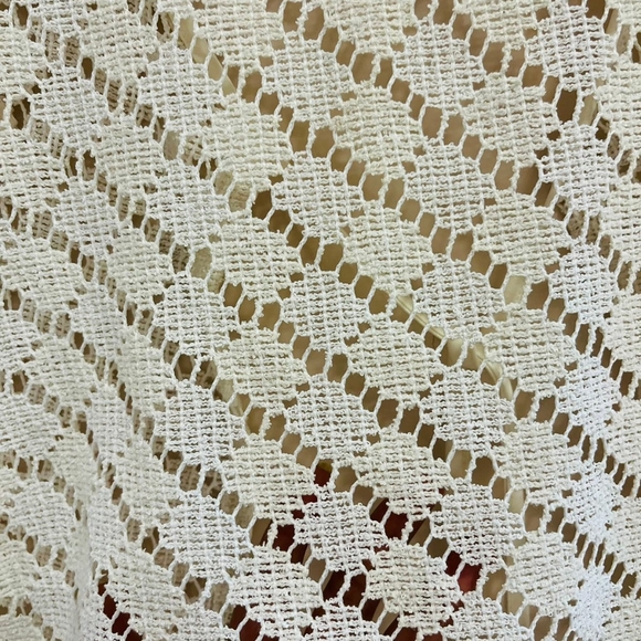 White beautiful shrug - Picture 4 of 7